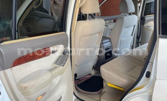 Comprar Usado Toyota Land Cruiser Prado Branco Carro em Maputo em Maputo Comprar Usado Toyota Land Cruiser Prado Branco Carro em Maputo em Maputo