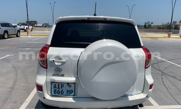 Tenga Tsaru Toyota RAV4 Chena Mota in Maputo in Maputo Tenga Tsaru Toyota RAV4 Chena Mota in Maputo in Maputo