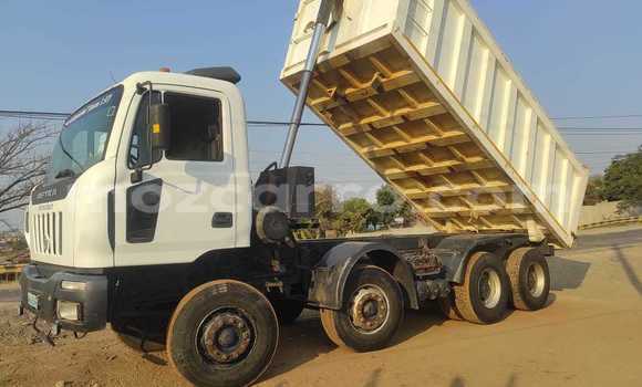 Nunua Ilio tumika BYD Flyer Nyeupe Gari ndani ya Maputo nchini Maputo Nunua Ilio tumika BYD Flyer Nyeupe Gari ndani ya Maputo nchini Maputo