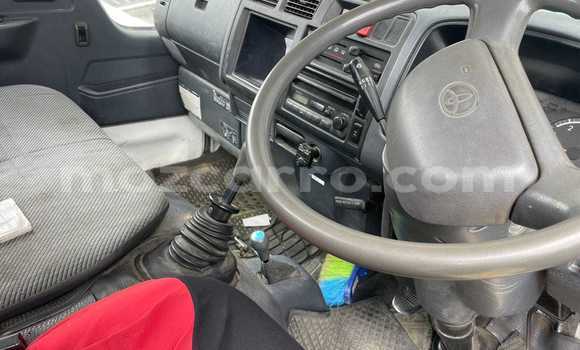 Comprar Usado Toyota Dyna Branco Carro em Maputo em Maputo Comprar Usado Toyota Dyna Branco Carro em Maputo em Maputo
