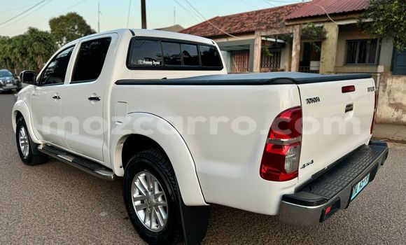 Buy Used Toyota Hilux White Car in Maputo in Maputo Buy Used Toyota Hilux White Car in Maputo in Maputo