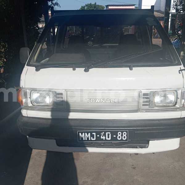 Big with watermark toyota town ace maputo maputo 35913