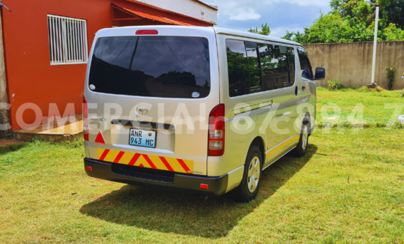Comprar Usado Toyota RegiusAce De outros Carro em Maputo em Maputo Comprar Usado Toyota RegiusAce De outros Carro em Maputo em Maputo