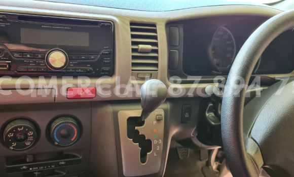 Comprar Usado Toyota RegiusAce De outros Carro em Maputo em Maputo Comprar Usado Toyota RegiusAce De outros Carro em Maputo em Maputo