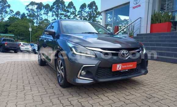 Buy Used Toyota Starlet Blue Car in Maputo in Maputo Buy Used Toyota Starlet Blue Car in Maputo in Maputo