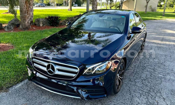 Buy Used Mercedes-Benz E-Classe Blue Car in Maputo in Maputo Buy Used Mercedes-Benz E-Classe Blue Car in Maputo in Maputo
