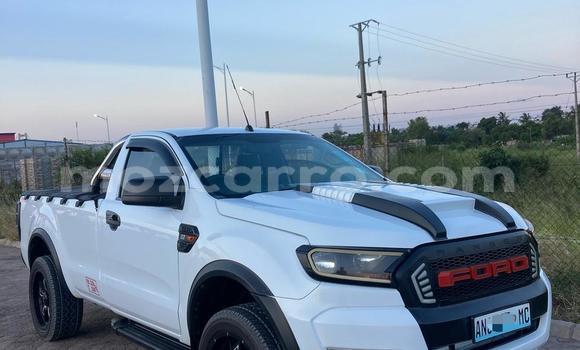 Comprar Usado Ford Ranger Branco Carro em Maputo em Maputo