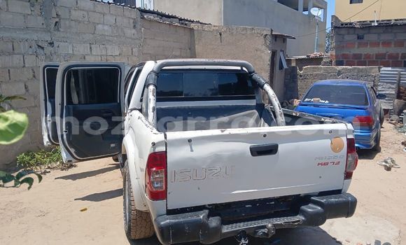 Buy Used Isuzu KB White Car in Maputo in Maputo Buy Used Isuzu KB White Car in Maputo in Maputo