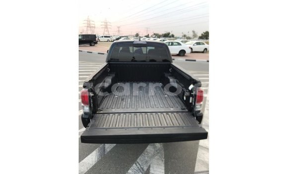 Nunua Imported Toyota Tacoma Nyeusi Gari ndani ya Import - Dubai nchini Cabo Delgado Nunua Imported Toyota Tacoma Nyeusi Gari ndani ya Import - Dubai nchini Cabo Delgado