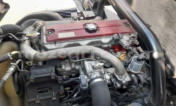 Nunua Ilio tumika Toyota Dyna Nyeupe Gari ndani ya Maputo nchini Maputo Nunua Ilio tumika Toyota Dyna Nyeupe Gari ndani ya Maputo nchini Maputo