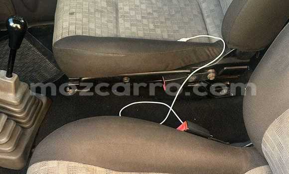 Comprar Usado Nissan Hardbody Branco Carro em Maputo em Maputo Comprar Usado Nissan Hardbody Branco Carro em Maputo em Maputo