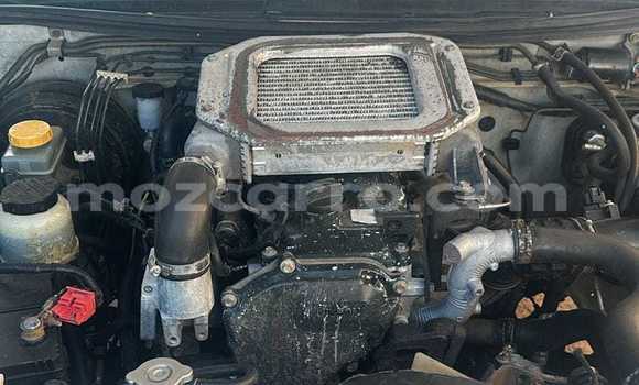 Comprar Usado Nissan Hardbody Branco Carro em Maputo em Maputo Comprar Usado Nissan Hardbody Branco Carro em Maputo em Maputo