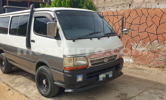 Tenga Tsaru Toyota Hiace Chena Mota in Maputo in Maputo Tenga Tsaru Toyota Hiace Chena Mota in Maputo in Maputo