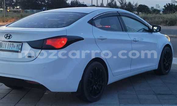 Nunua Ilio tumika Hyundai Elantra Nyeupe Gari ndani ya Maputo nchini Maputo Nunua Ilio tumika Hyundai Elantra Nyeupe Gari ndani ya Maputo nchini Maputo