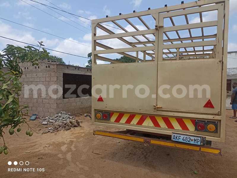 Big with watermark mercedes benz w186 maputo maputo 35949