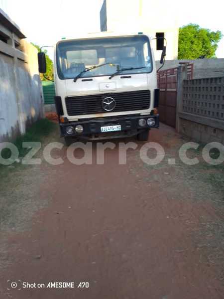 Big with watermark mercedes benz 300cd maputo maputo 35955