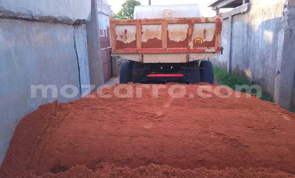 Nunua Ilio tumika Mercedes‒Benz 300CD Nyingine Gari ndani ya Maputo nchini Maputo Nunua Ilio tumika Mercedes‒Benz 300CD Nyingine Gari ndani ya Maputo nchini Maputo