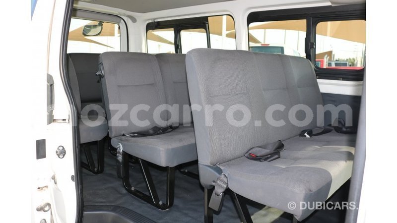 Big with watermark toyota hiace cabo delgado import dubai 5878