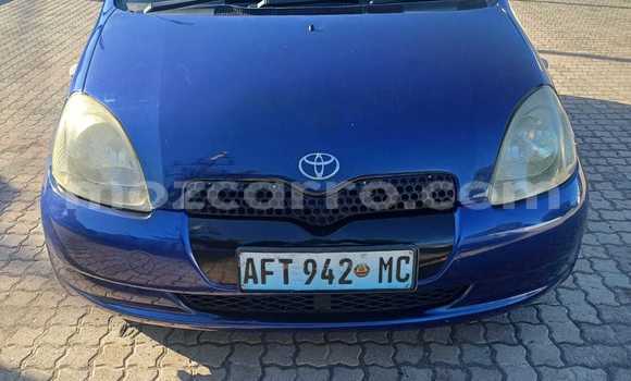Comprar Usado Toyota Vitz Azul Carro em Maputo em Maputo