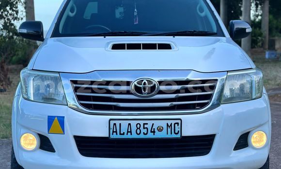 Buy Used Toyota Hilux White Car in Maputo in Maputo Buy Used Toyota Hilux White Car in Maputo in Maputo