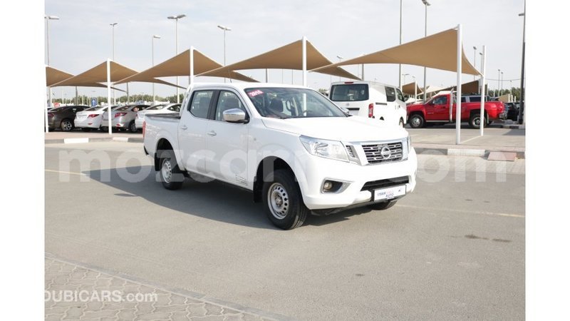 Big with watermark nissan navara cabo delgado import dubai 5879