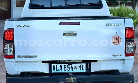 Buy Used Toyota Hilux White Car in Maputo in Maputo Buy Used Toyota Hilux White Car in Maputo in Maputo