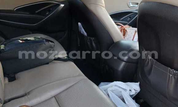 Tenga Tsaru Hyundai Santa Fe Tsvuku Mota in Maputo in Maputo Tenga Tsaru Hyundai Santa Fe Tsvuku Mota in Maputo in Maputo
