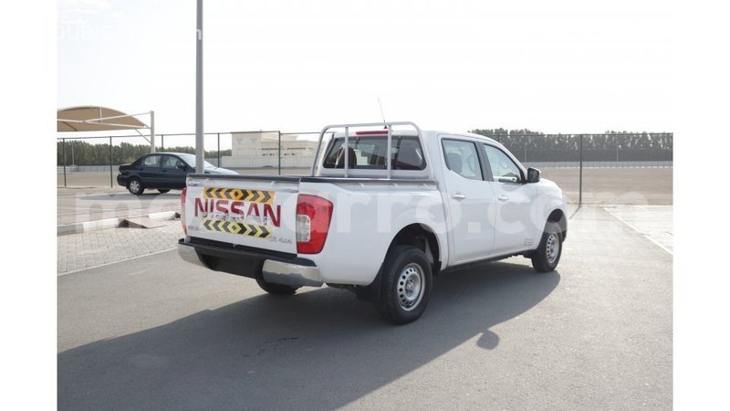 Big with watermark nissan navara cabo delgado import dubai 5879