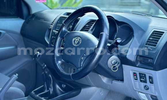 Nunua Mpya Toyota Hilux Nyeupe Gari ndani ya Maputo nchini Maputo Nunua Mpya Toyota Hilux Nyeupe Gari ndani ya Maputo nchini Maputo