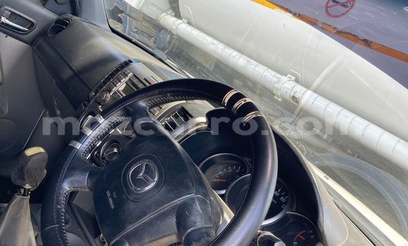 Comprar Usado Mazda BT-50 Branco Carro em Maputo em Maputo Comprar Usado Mazda BT-50 Branco Carro em Maputo em Maputo