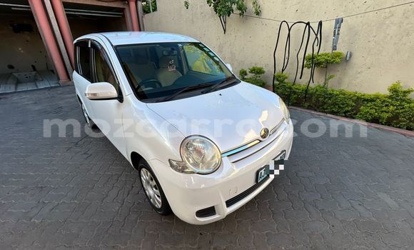 Nunua Ilio tumika Toyota Sienta Nyeupe Gari ndani ya Maputo nchini Maputo Nunua Ilio tumika Toyota Sienta Nyeupe Gari ndani ya Maputo nchini Maputo