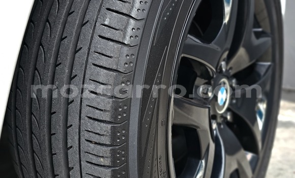 Nunua Ilio tumika BMW X3 Nyeupe Gari ndani ya Maputo nchini Maputo Nunua Ilio tumika BMW X3 Nyeupe Gari ndani ya Maputo nchini Maputo