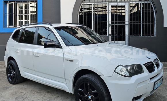 Nunua Ilio tumika BMW X3 Nyeupe Gari ndani ya Maputo nchini Maputo Nunua Ilio tumika BMW X3 Nyeupe Gari ndani ya Maputo nchini Maputo