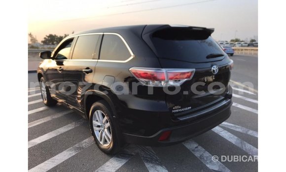 Nunua Imported Toyota Highlander Nyeusi Gari ndani ya Import - Dubai nchini Cabo Delgado Nunua Imported Toyota Highlander Nyeusi Gari ndani ya Import - Dubai nchini Cabo Delgado