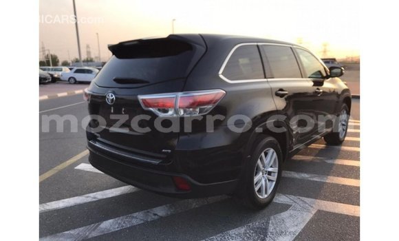 Nunua Imported Toyota Highlander Nyeusi Gari ndani ya Import - Dubai nchini Cabo Delgado Nunua Imported Toyota Highlander Nyeusi Gari ndani ya Import - Dubai nchini Cabo Delgado