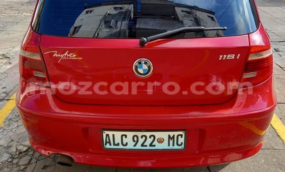 Nunua Ilio tumika BMW 1-Series Nyekundu Gari ndani ya Maputo nchini Maputo Nunua Ilio tumika BMW 1-Series Nyekundu Gari ndani ya Maputo nchini Maputo