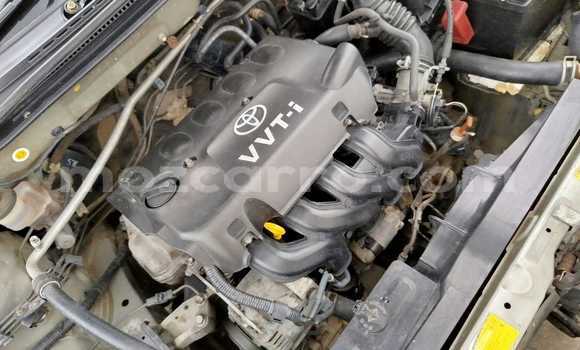 Comprar Usado Toyota Corolla Prata Carro em Maputo em Maputo Comprar Usado Toyota Corolla Prata Carro em Maputo em Maputo