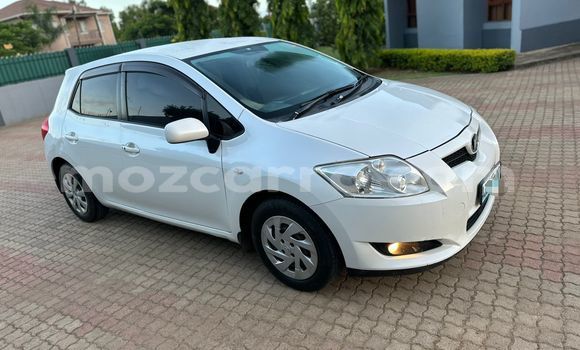 Tenga Tsaru Toyota Auris Chena Mota in Maputo in Maputo Tenga Tsaru Toyota Auris Chena Mota in Maputo in Maputo