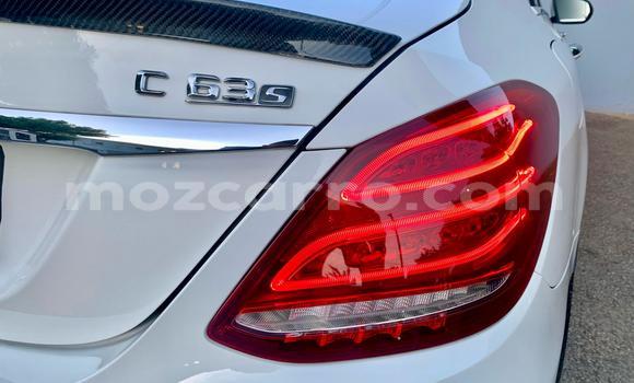 Nunua Ilio tumika Mercedes-Benz C-Classe Nyeupe Gari ndani ya Maputo nchini Maputo Nunua Ilio tumika Mercedes-Benz C-Classe Nyeupe Gari ndani ya Maputo nchini Maputo