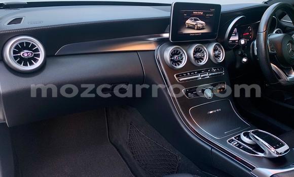 Nunua Ilio tumika Mercedes-Benz C-Classe Nyeupe Gari ndani ya Maputo nchini Maputo Nunua Ilio tumika Mercedes-Benz C-Classe Nyeupe Gari ndani ya Maputo nchini Maputo