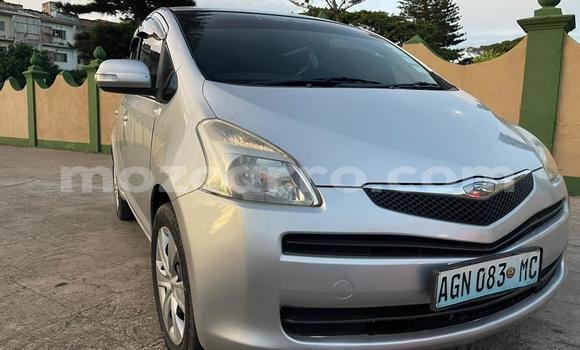 Comprar Usado Toyota Ractis Prata Carro em Maputo em Maputo Comprar Usado Toyota Ractis Prata Carro em Maputo em Maputo