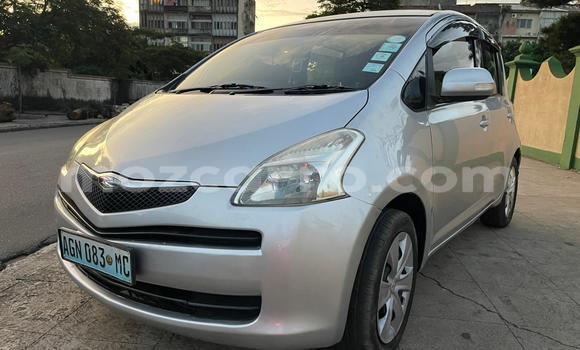 Comprar Usado Toyota Ractis Prata Carro em Maputo em Maputo Comprar Usado Toyota Ractis Prata Carro em Maputo em Maputo