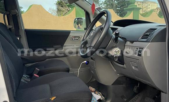 Comprar Usado Toyota Noah Branco Carro em Maputo em Maputo Comprar Usado Toyota Noah Branco Carro em Maputo em Maputo