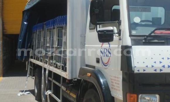 Comprar Usado TATA Nano Branco Carro em Maputo em Maputo Comprar Usado TATA Nano Branco Carro em Maputo em Maputo