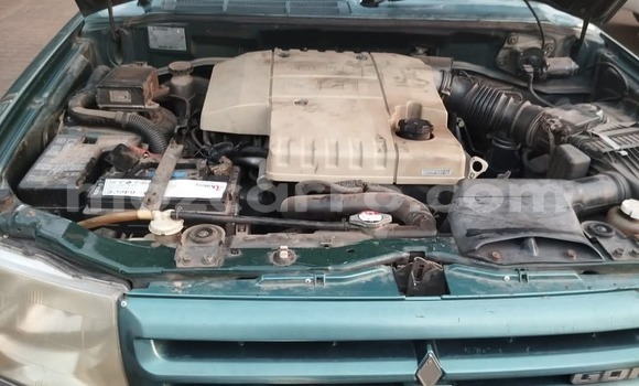 Comprar Usado Mitsubishi Pajero iO Verde Carro em Maputo em Maputo Comprar Usado Mitsubishi Pajero iO Verde Carro em Maputo em Maputo