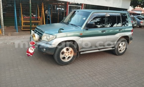 Comprar Usado Mitsubishi Pajero iO Verde Carro em Maputo em Maputo Comprar Usado Mitsubishi Pajero iO Verde Carro em Maputo em Maputo