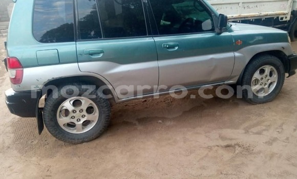 Comprar Usado Mitsubishi Pajero iO Verde Carro em Maputo em Maputo Comprar Usado Mitsubishi Pajero iO Verde Carro em Maputo em Maputo