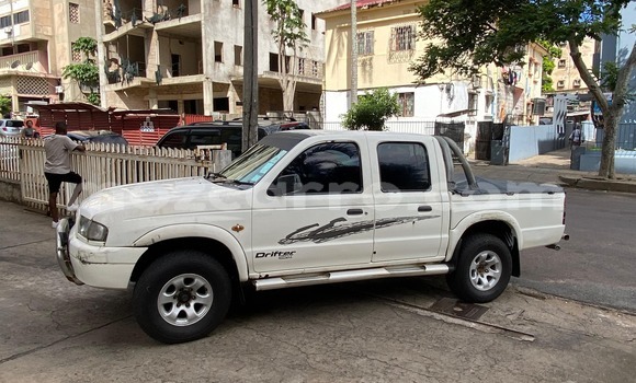 Comprar Usado Mazda Proceed Branco Carro em Maputo em Maputo Comprar Usado Mazda Proceed Branco Carro em Maputo em Maputo