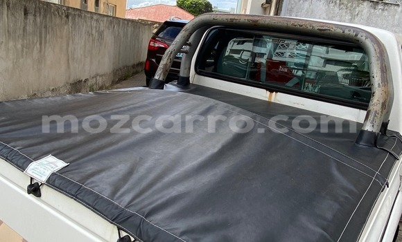 Buy Used Mazda Proceed White Car in Maputo in Maputo Buy Used Mazda Proceed White Car in Maputo in Maputo