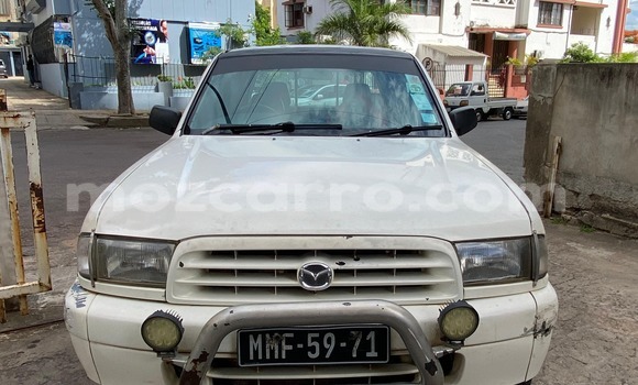 Buy Used Mazda Proceed White Car in Maputo in Maputo Buy Used Mazda Proceed White Car in Maputo in Maputo